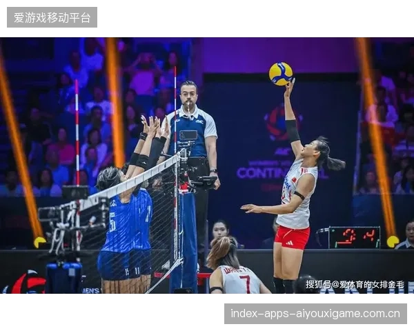 日本女排黑后：爱防守，拼抢积极，展现无与伦比的拼劲